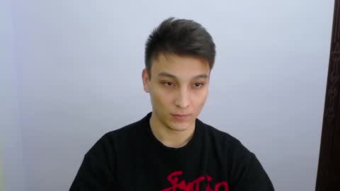 MINATO online show from December 28, 2024, 3:04 am