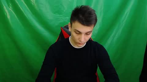 MINATO online show from November 28, 2025, 8:22 pm