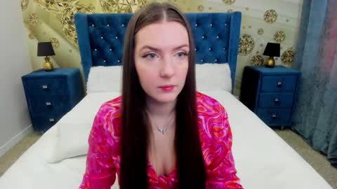 minchelskatrina online show from June 1, 2026, 8:49 am