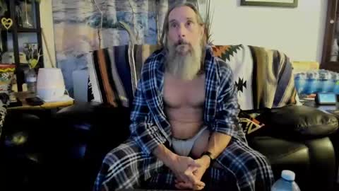 mindphuk online show from January 13, 2025, 4:07 am