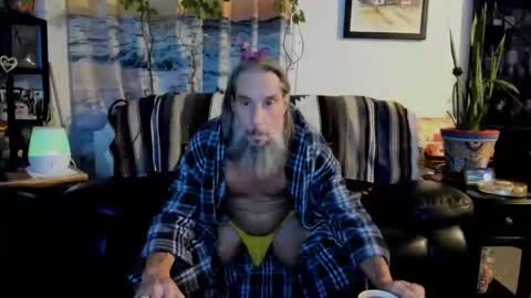 mindphuk online show from March 9, 2025, 2:18 am