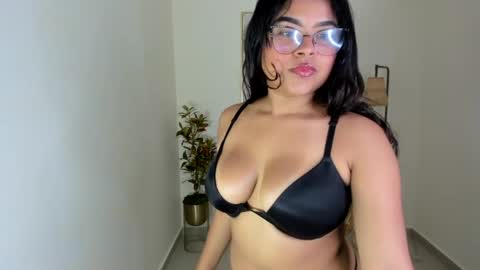 Mindy online show from May 9, 2026, 12:32 pm
