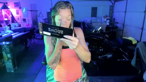 Mindy Mars online show from October 10, 2025, 2:49 pm