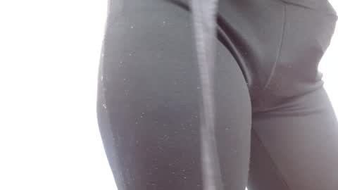 minene_mikami online show from April 1, 2026, 11:22 am