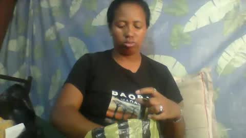 Minie4Tina online show from February 13, 2025, 7:13 am