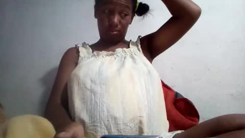 Snapshot of minie4tina chatting on February 11, 2026, 7:13 am Minie4Tina online show from February 11, 2026, 7:13 am