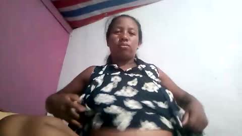 Snapshot of minie4tina chatting on February 17, 2026, 9:06 am Minie4Tina online show from February 17, 2026, 9:06 am