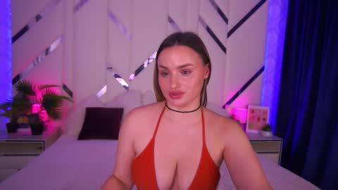 Snapshot of minifox_ chatting on November 13, 2025, 5:12 pm minifox_ online show from November 13, 2025, 5:12 pm