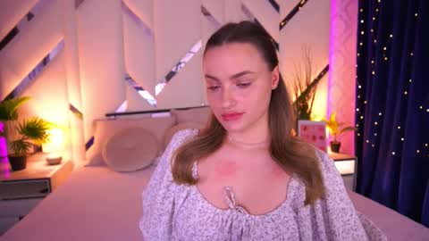 Snapshot of minifox_ chatting on March 2, 2026, 7:09 am minifox_ online show from March 2, 2026, 7:09 am