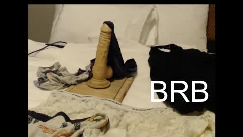 Snapshot of minime1920 chatting on February 26, 2026, 2:43 am minime1920 online show from February 26, 2026, 2:43 am