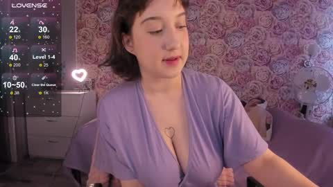 Snapshot of minionkaaa chatting on December 2, 2024, 4:20 am Ariana online show from December 2, 2024, 4:20 am