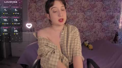 Snapshot of minionkaaa chatting on December 10, 2024, 9:12 am Ariana online show from December 10, 2024, 9:12 am