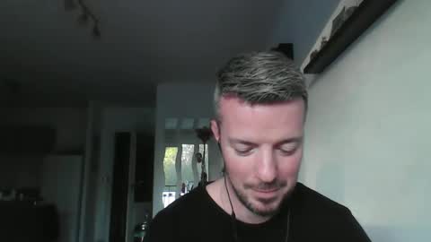 minka28 online show from April 9, 2026, 5:29 pm