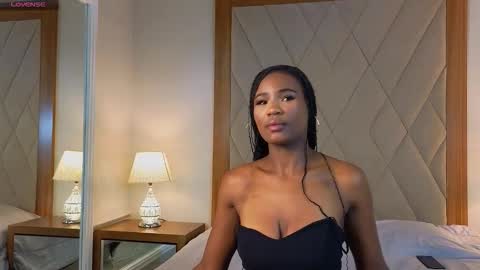 Snapshot of minni_selena chatting on November 28, 2025, 3:58 pm minni selena online show from November 28, 2025, 3:58 pm