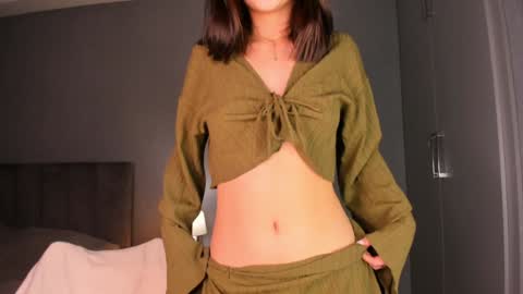 minnie_jin online show from January 15, 2025, 2:35 pm