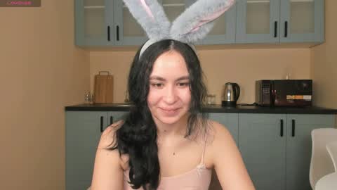 Minnie online show from April 4, 2026, 5:49 am