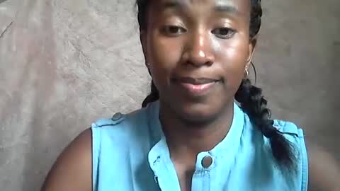 minouch211907 online show from November 18, 2025, 10:31 am