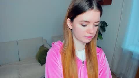 Snapshot of mintykisss chatting on November 29, 2025, 7:11 am Linda online show from November 29, 2025, 7:11 am