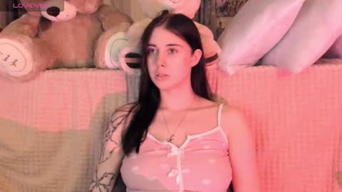 Hi Im Naomi online show from January 11, 2026, 1:43 am