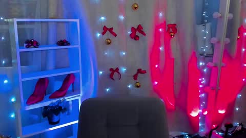 Snapshot of mipsymipson chatting on December 27, 2024, 4:43 pm NEXT STREAM NOVEMBER 27282930 online show from December 27, 2024, 4:43 pm