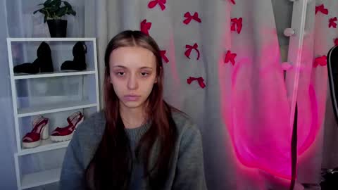 Snapshot of mipsymipson chatting on February 9, 2025, 1:25 pm NEXT STREAM NOVEMBER 27282930 online show from February 9, 2025, 1:25 pm