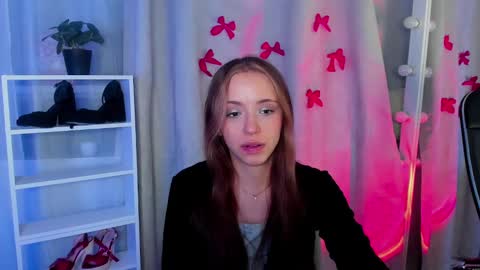 Snapshot of mipsymipson chatting on February 12, 2025, 1:06 pm NEXT STREAM NOVEMBER 27282930 online show from February 12, 2025, 1:06 pm