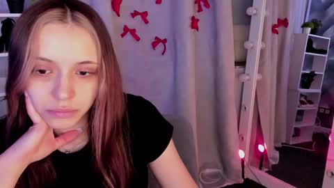 Snapshot of mipsymipson chatting on March 4, 2025, 10:24 am NEXT STREAM NOVEMBER 27282930 online show from March 4, 2025, 10:24 am