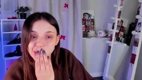 Snapshot of mipsymipson chatting on January 7, 2026, 10:18 am NEXT STREAM NOVEMBER 27282930 online show from January 7, 2026, 10:18 am