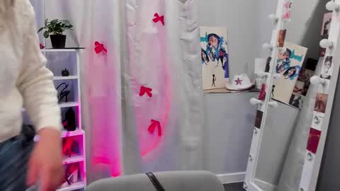 Snapshot of mipsymipson chatting on January 8, 2026, 9:22 am NEXT STREAM NOVEMBER 27282930 online show from January 8, 2026, 9:22 am