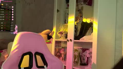 Mira online show from March 30, 2026, 10:33 pm