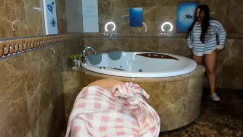 Mira online show from December 5, 2024, 2:31 am