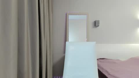 Mira online show from November 14, 2025, 8:18 pm