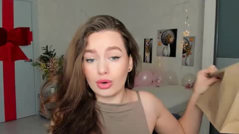 Emma online show from February 19, 2025, 4:11 pm