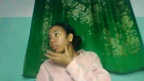 mirah881 online show from June 10, 2026, 6:23 am