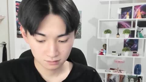              online show from October 18, 2025, 3:53 am