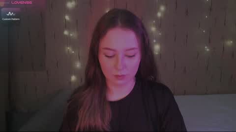 Kira online show from February 6, 2025, 9:17 pm