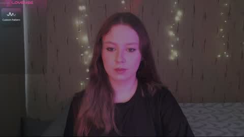 Kira online show from February 8, 2025, 1:11 pm