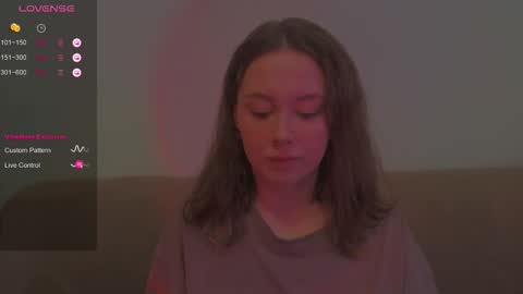 Kira online show from October 12, 2025, 2:16 pm