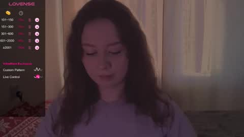 Kira online show from December 22, 2025, 7:38 am