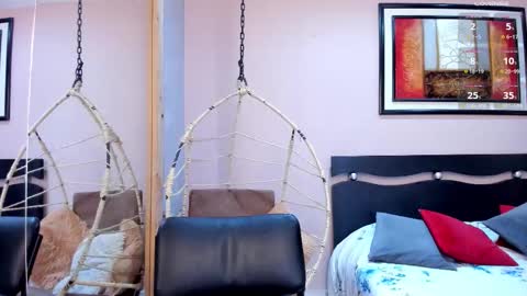    online show from January 8, 2026, 12:18 pm