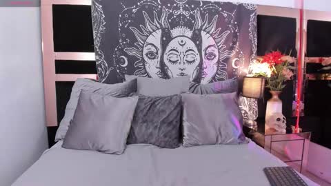 Miranda  online show from February 24, 2026, 6:17 pm