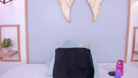 Miranda online show from February 8, 2025, 9:46 pm