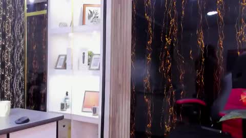 Snapshot of mirandarossi chatting on September 17, 2025, 2:57 am Miranda online show from September 17, 2025, 2:57 am