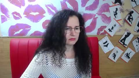 Miroslava Happi online show from September 25, 2025, 6:06 am