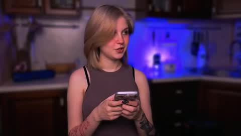 Mira online show from November 15, 2025, 1:03 am