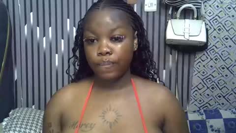 mirror_254 online show from October 14, 2025, 8:48 am