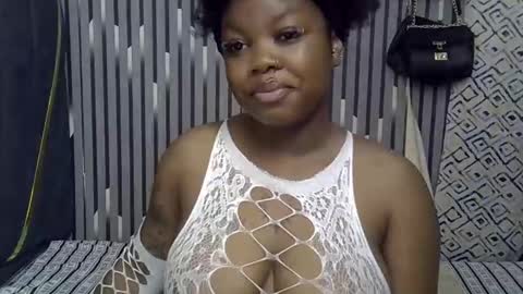 mirror_254 online show from November 8, 2025, 6:46 am