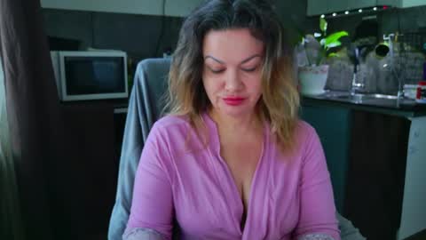 Snapshot of mishamilf chatting on May 20, 2026, 7:14 am Misha online show from May 20, 2026, 7:14 am