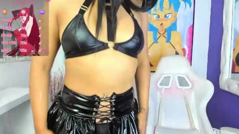 Snapshot of mishka__ chatting on April 7, 2026, 12:11 am Mishka online show from April 7, 2026, 12:11 am