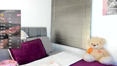 miss__jones_ online show from November 17, 2025, 12:16 am